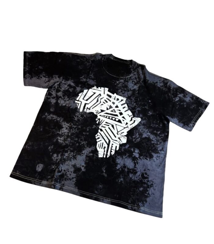 Midnight Africa Graphic Tee – Bold Streetwear That Speaks Power