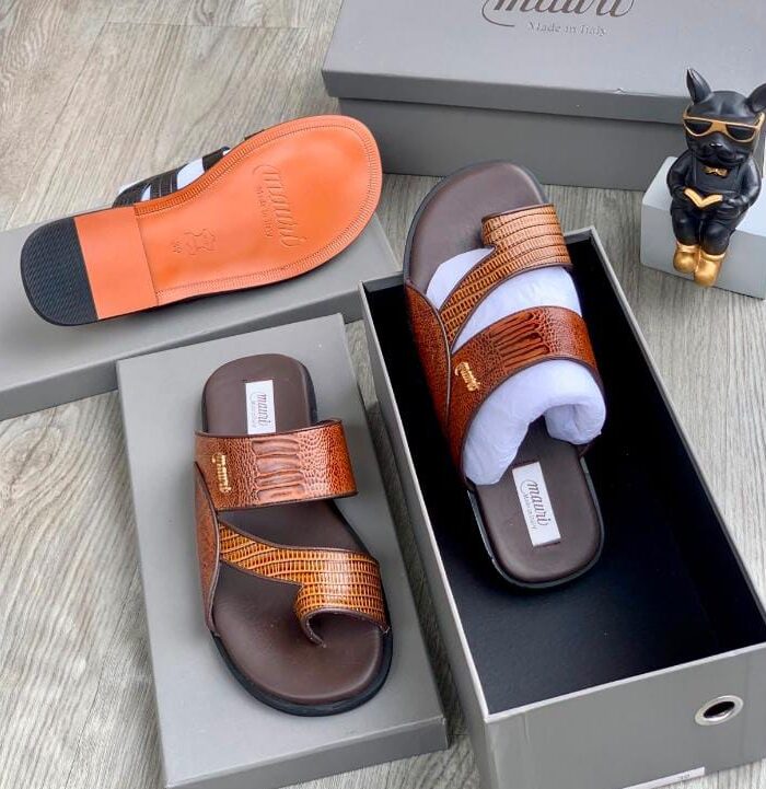 Step Into Effortless Italian Opulence: Mauri Embossed Leather Toe-Loop Sandals