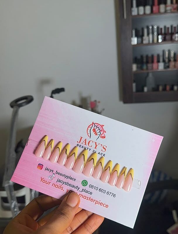 Yellow Ombré Almond Press-On Nails Set