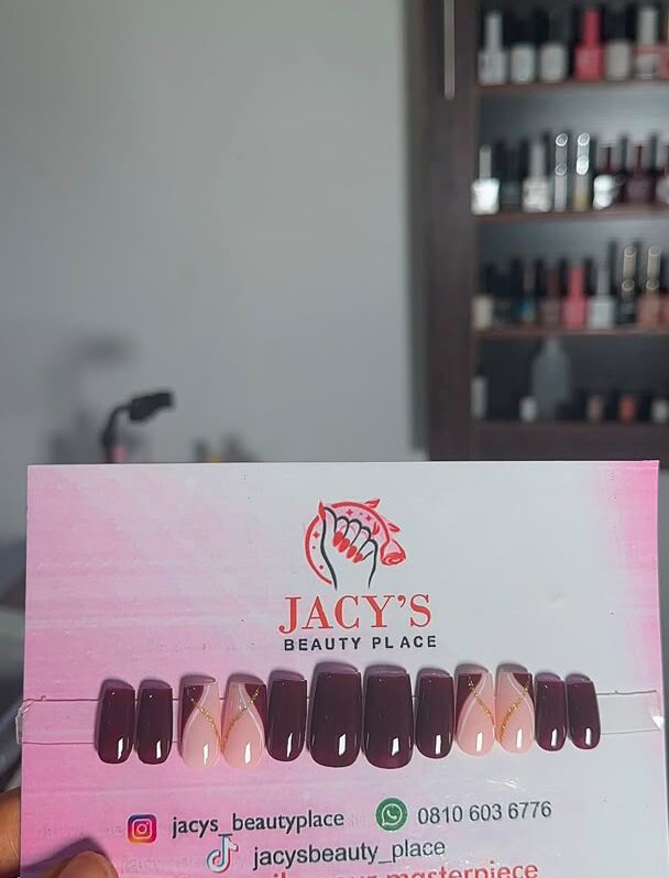 Deep Plum & Blush Accent Press-On Nail Set
